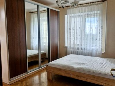 квартира по адресу Щусева ул., 34/1