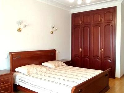 квартира по адресу Кловский спуск, 5