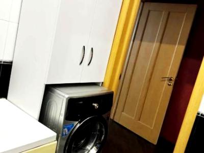 квартира за адресою Дніпровська набережна вул., 25