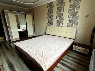 квартира за адресою Шота Руставелі вул., 9