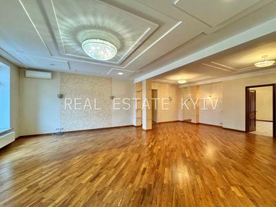 квартира по адресу Круглоуниверситетская ул., 3-5