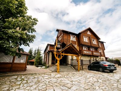 коммерческая по адресу Степана Бандери, 30