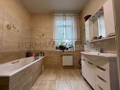 квартира по адресу Довженка, 6