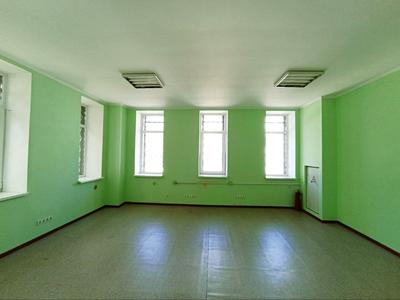 коммерческая по адресу Героїв у ул. (Театральна), 10