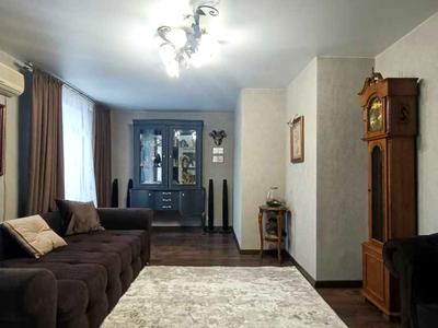 квартира за адресою Нестора Городовенка пров. (Чайковського), 5