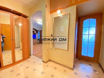 квартира за адресою Іпсилантіївський пров. (Аїстова вул.), 3