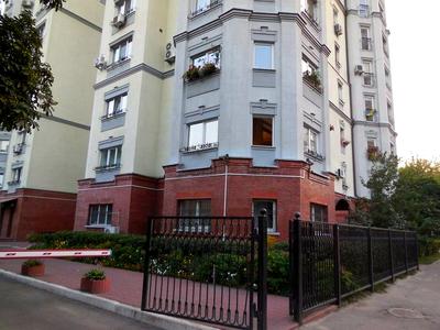 квартира за адресою Пріорська вул. (Полупанова), 10