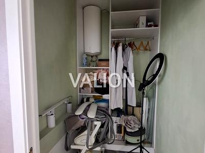 комерційна за адресою Соборності просп. (Возз'єднання), 30