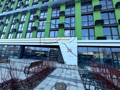 квартира за адресою Причальна вул., 10