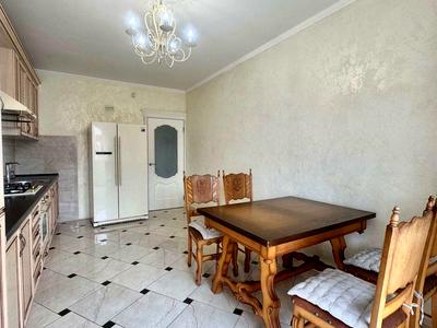 квартира за адресою Жасминова вул., 5б