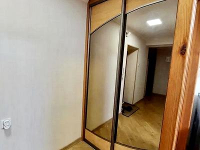 квартира за адресою Академіка Корольова вул., 20