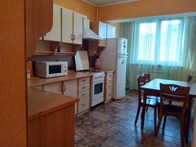 квартира за адресою Молдовська вул. (Молдавська), 5