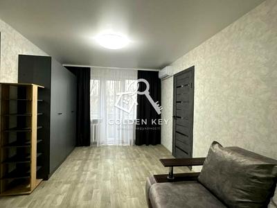 квартира за адресою Степана Бандери вул. (Костенка), 27
