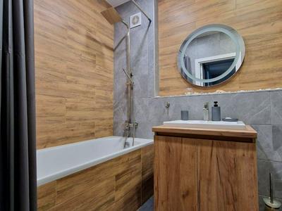 квартира за адресою Співдружності вул., 1
