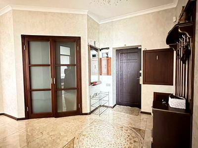 квартира за адресою Отакара Яроша пров., 16