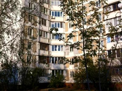 квартира за адресою Ревуцького вул., 11-В