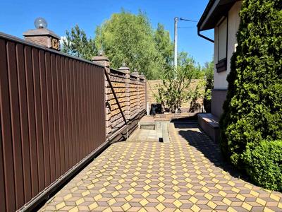 будинок за адресою с. Романків, Лісова вул.