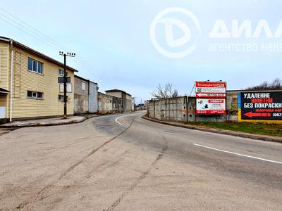 комерційна за адресою Іванова вул., 38