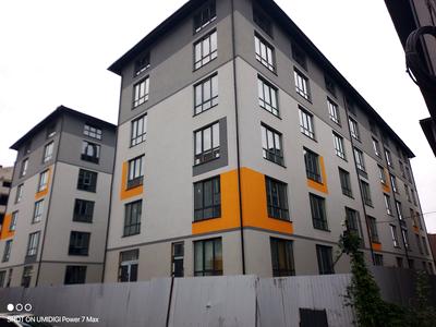 квартира за адресою Вишнева вул., 12