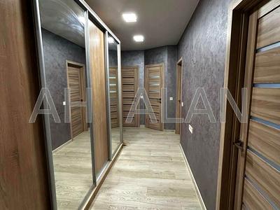 квартира за адресою Радистів вул., 30