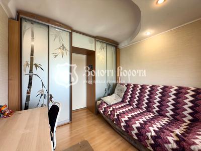 квартира за адресою Автозаводська вул., 25