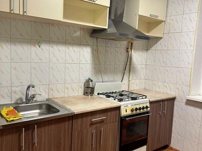 квартира за адресою Милославська вул., 5