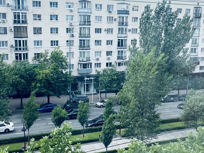 квартира по адресу Леси Украинки бульв., 5