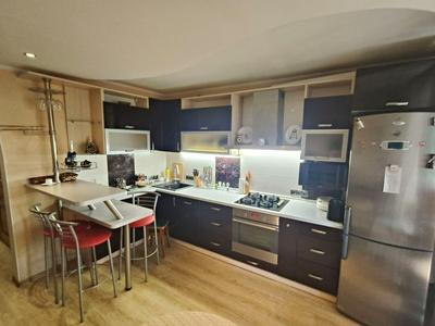 квартира за адресою Машинобудівників вул., 1-В