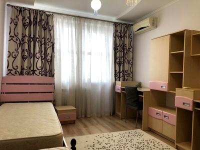квартира за адресою Олександра Кошиця вул., 9-Б