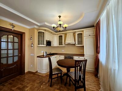 квартира за адресою Верховинна вул., 35