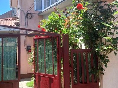 будинок за адресою Молодіжна вул., 57