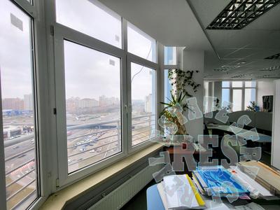 комерційна за адресою Дніпровська набережна вул., 26-Ж