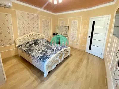 квартира за адресою Андрія Мельника вул., 10
