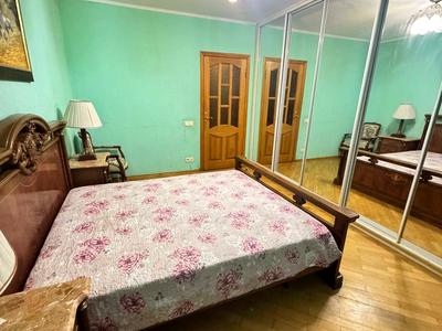 квартира за адресою В'ячеслава Чорновола вул., 14
