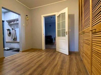 квартира за адресою Ревуцького вул., 7-А