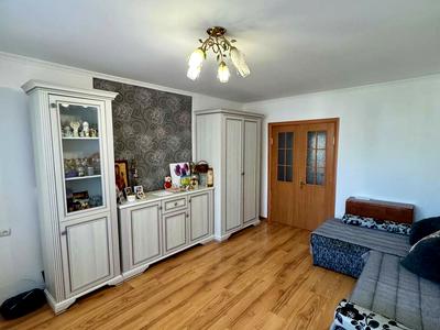 квартира за адресою Повітряна, 8