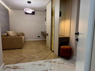 квартира за адресою Леся Курбаса вул., 8