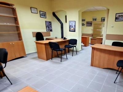 коммерческая по адресу Корятовича пл., 15