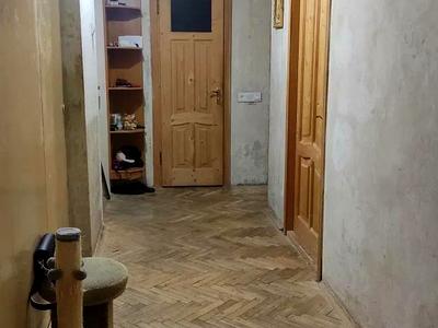 квартира за адресою Наукова вул., 64