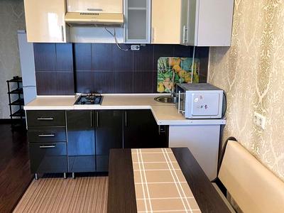 квартира за адресою Платанова вул., 82