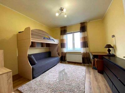 квартира за адресою Ревуцького вул., 7-А