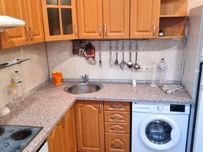 квартира за адресою Київ, Радунська вул., 26