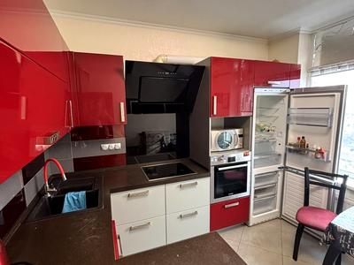 квартира за адресою Середня вул., 24 к3