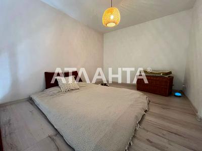 квартира за адресою Одеса, Ніни Строкатої вул. (Буніна), 6