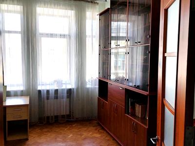 квартира по адресу Куликовский спуск (Революції), 9