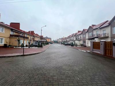 будинок за адресою Кленова вул.