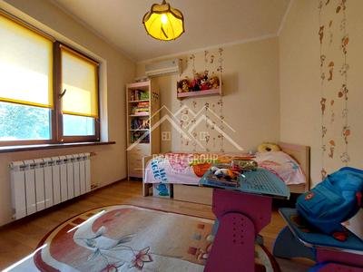 квартира за адресою Українська вул., 61