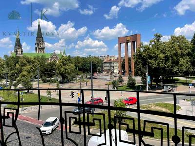квартира за адресою Бандеры Степана, 80