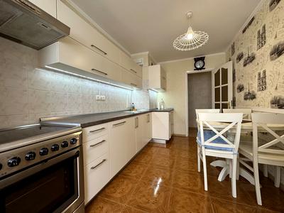 квартира за адресою Леся Курбаса просп., 1-Б