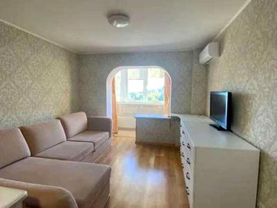 квартира за адресою Петропавлівська вул., 13/8